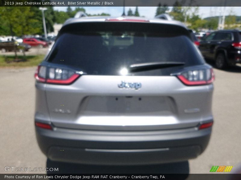 Billet Silver Metallic / Black 2019 Jeep Cherokee Latitude 4x4