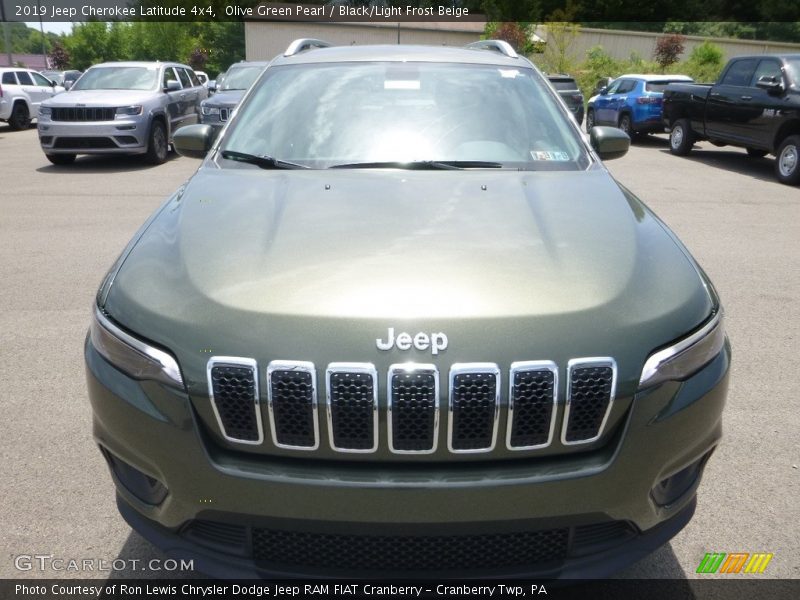 Olive Green Pearl / Black/Light Frost Beige 2019 Jeep Cherokee Latitude 4x4