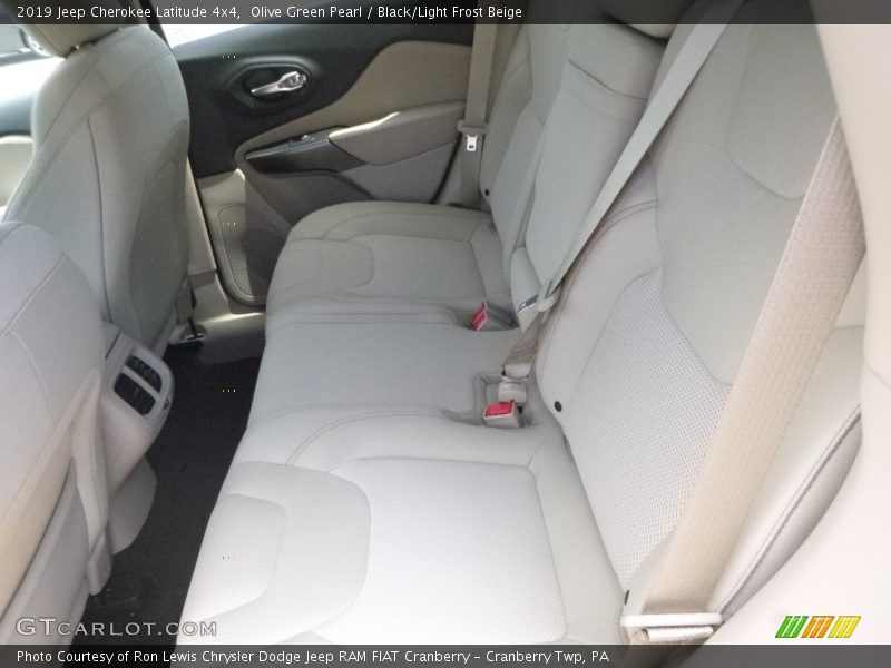 Olive Green Pearl / Black/Light Frost Beige 2019 Jeep Cherokee Latitude 4x4