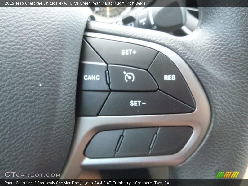 Olive Green Pearl / Black/Light Frost Beige 2019 Jeep Cherokee Latitude 4x4