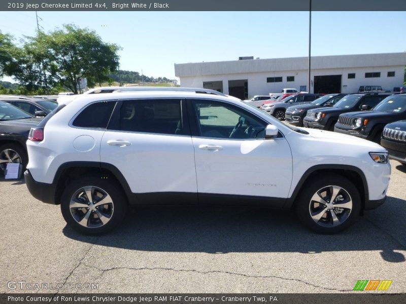 Bright White / Black 2019 Jeep Cherokee Limited 4x4