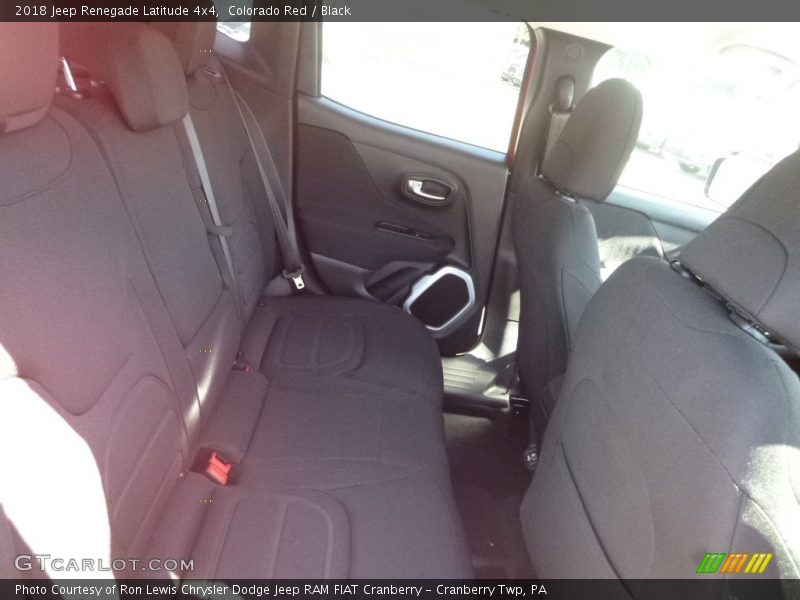 Colorado Red / Black 2018 Jeep Renegade Latitude 4x4