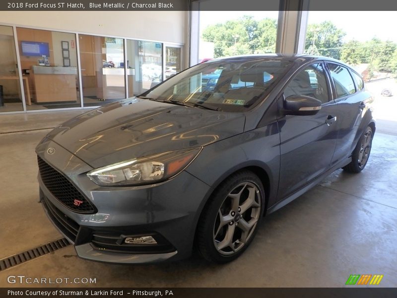 Blue Metallic / Charcoal Black 2018 Ford Focus ST Hatch