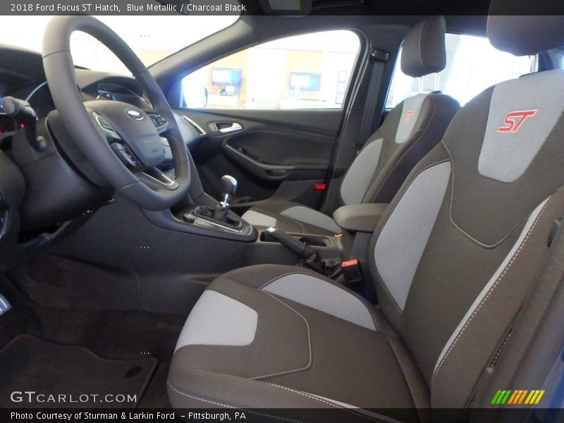Blue Metallic / Charcoal Black 2018 Ford Focus ST Hatch