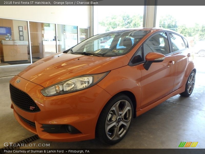 Front 3/4 View of 2018 Fiesta ST Hatchback