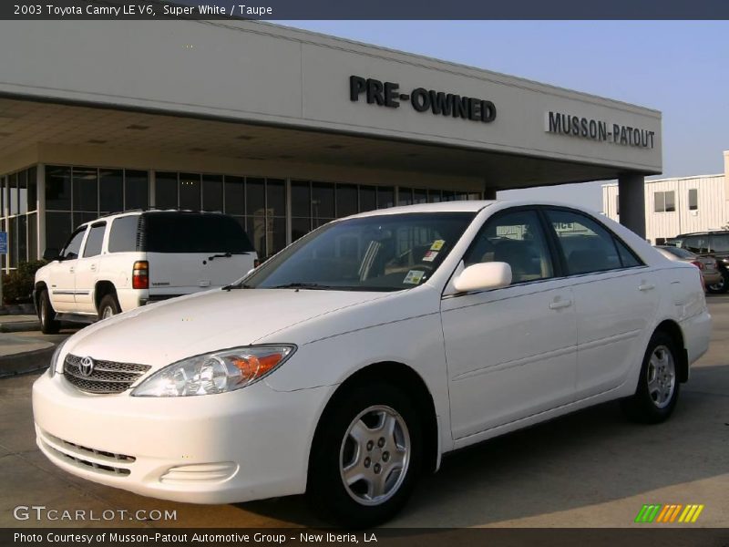 Super White / Taupe 2003 Toyota Camry LE V6