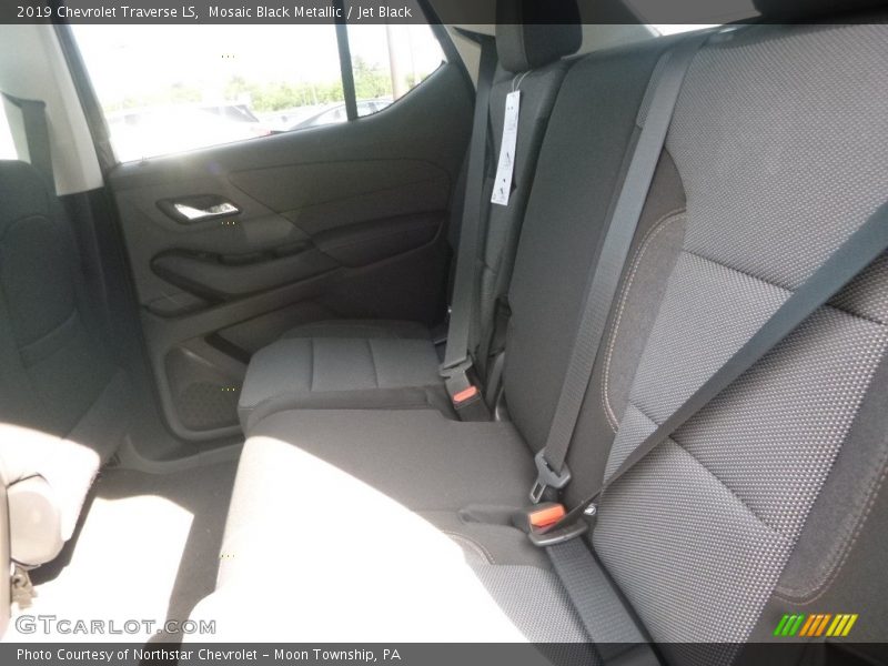 Mosaic Black Metallic / Jet Black 2019 Chevrolet Traverse LS