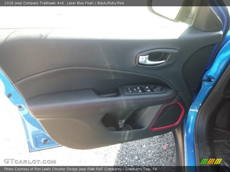 Laser Blue Pearl / Black/Ruby Red 2018 Jeep Compass Trailhawk 4x4