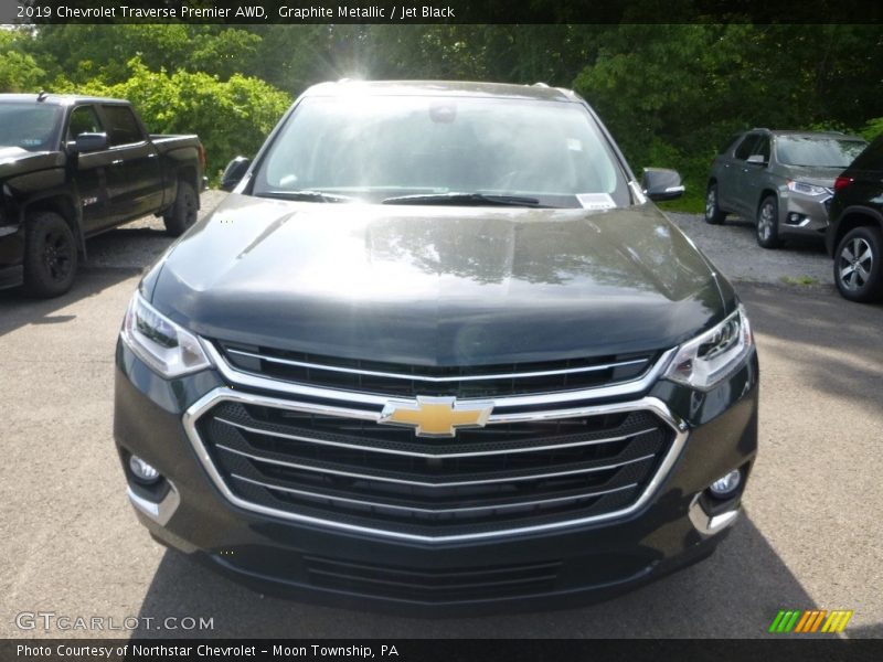 Graphite Metallic / Jet Black 2019 Chevrolet Traverse Premier AWD