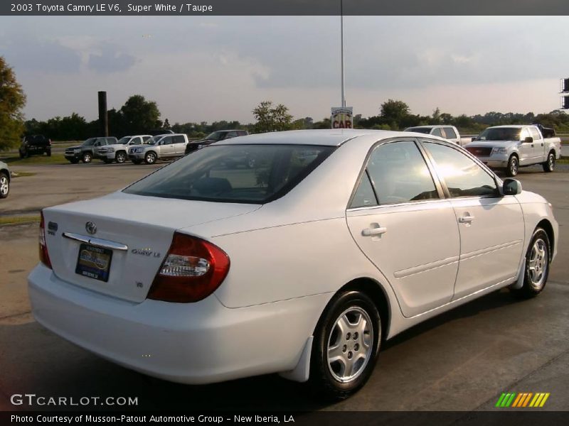 Super White / Taupe 2003 Toyota Camry LE V6