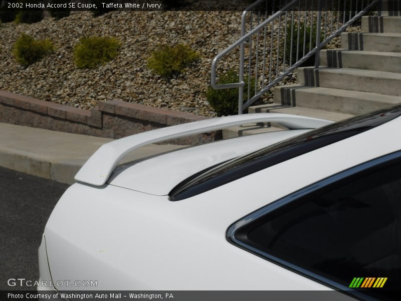 Taffeta White / Ivory 2002 Honda Accord SE Coupe