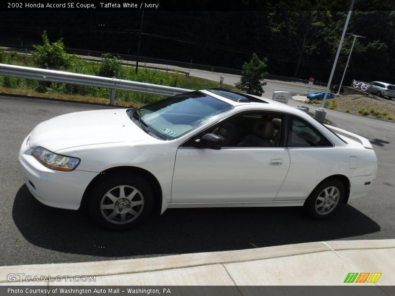 Taffeta White / Ivory 2002 Honda Accord SE Coupe