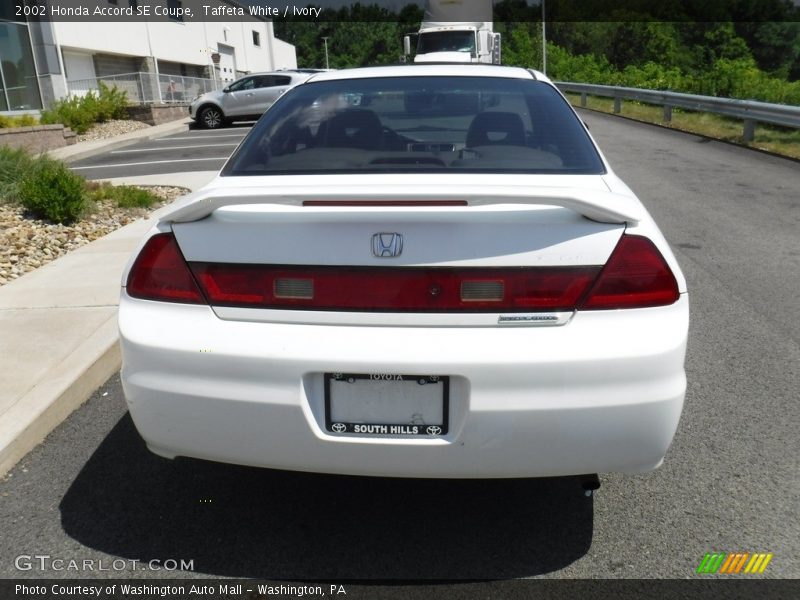 Taffeta White / Ivory 2002 Honda Accord SE Coupe