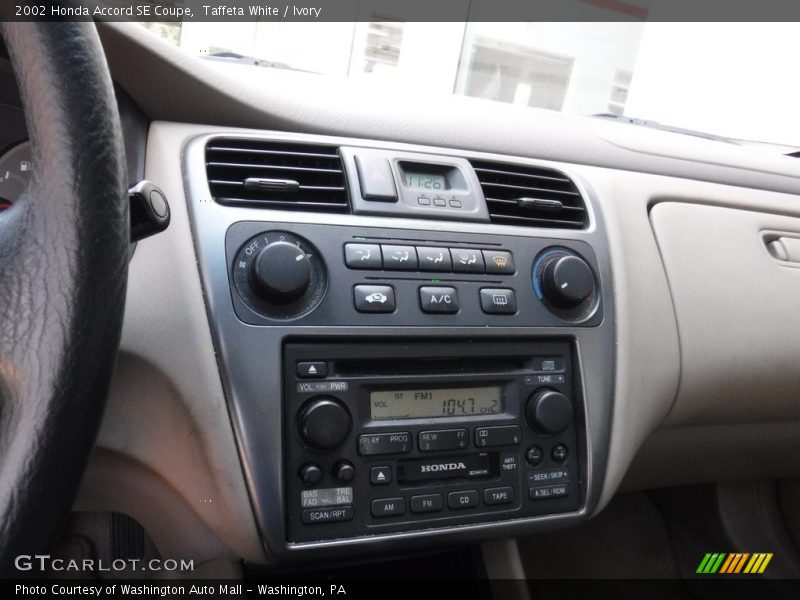 Taffeta White / Ivory 2002 Honda Accord SE Coupe