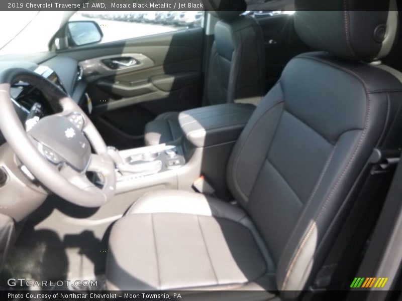 Mosaic Black Metallic / Jet Black 2019 Chevrolet Traverse LT AWD