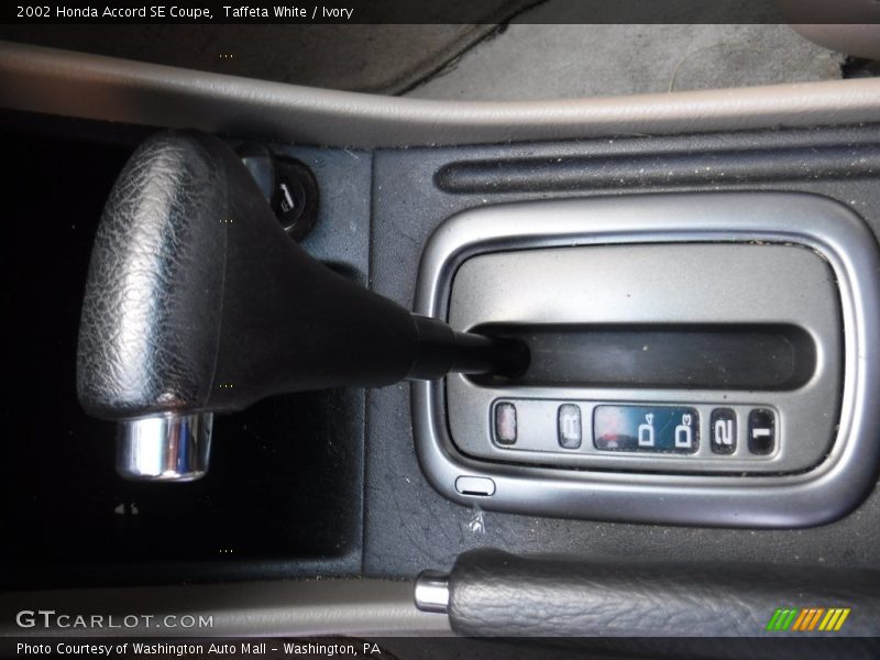 Taffeta White / Ivory 2002 Honda Accord SE Coupe