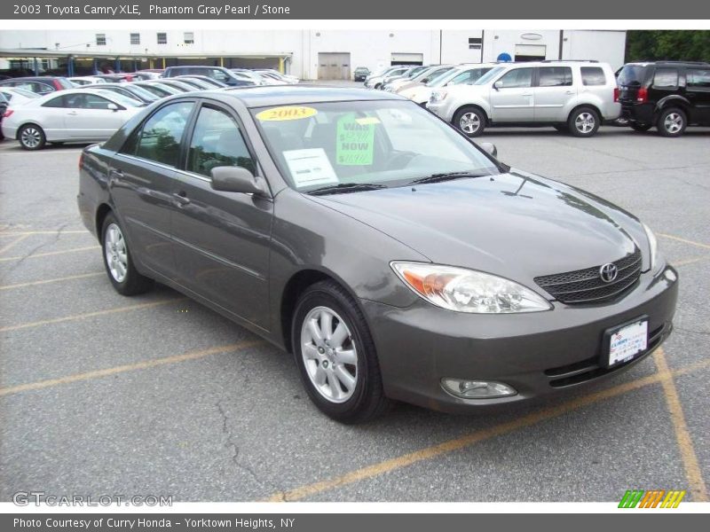 Phantom Gray Pearl / Stone 2003 Toyota Camry XLE