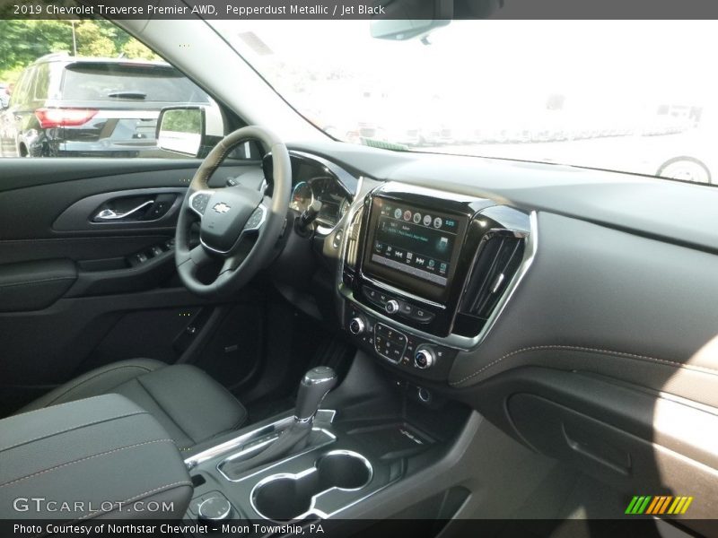 Pepperdust Metallic / Jet Black 2019 Chevrolet Traverse Premier AWD
