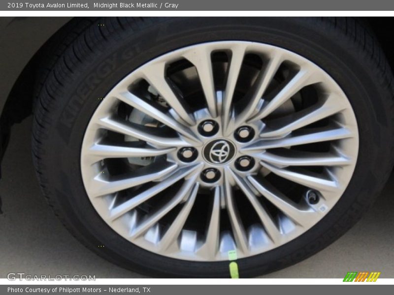 Midnight Black Metallic / Gray 2019 Toyota Avalon Limited