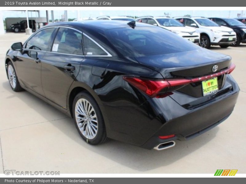 Midnight Black Metallic / Gray 2019 Toyota Avalon Limited