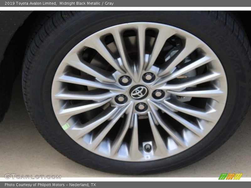 Midnight Black Metallic / Gray 2019 Toyota Avalon Limited
