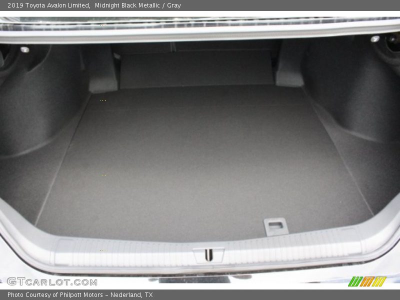 Midnight Black Metallic / Gray 2019 Toyota Avalon Limited