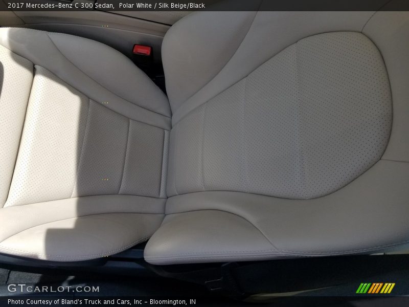 Polar White / Silk Beige/Black 2017 Mercedes-Benz C 300 Sedan