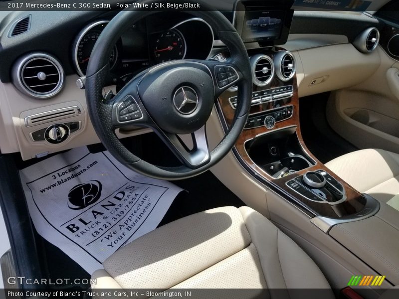 Polar White / Silk Beige/Black 2017 Mercedes-Benz C 300 Sedan