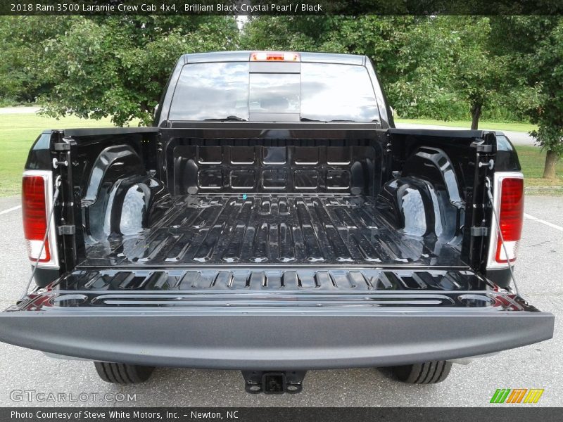 Brilliant Black Crystal Pearl / Black 2018 Ram 3500 Laramie Crew Cab 4x4