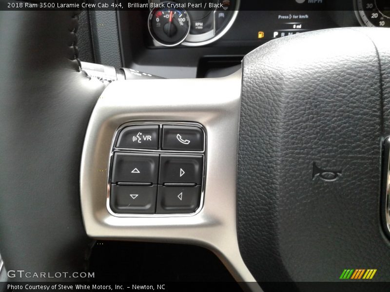 Controls of 2018 3500 Laramie Crew Cab 4x4