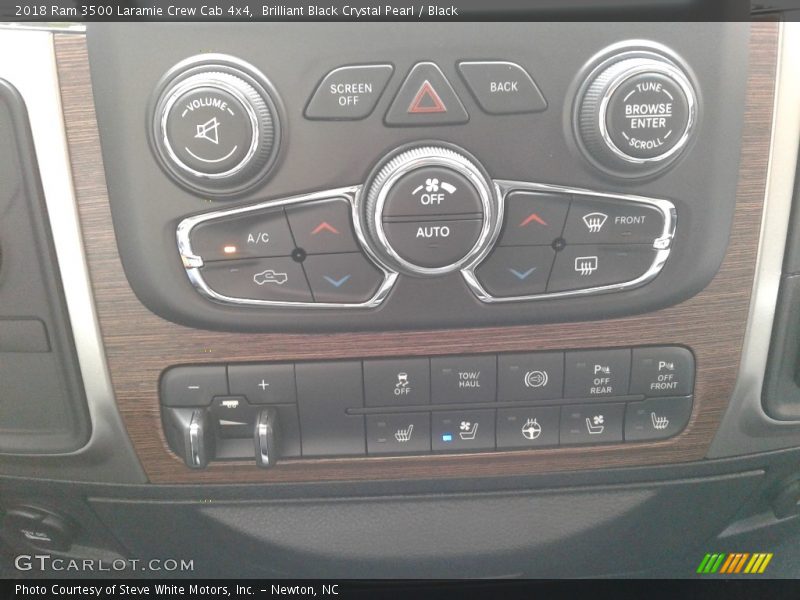 Brilliant Black Crystal Pearl / Black 2018 Ram 3500 Laramie Crew Cab 4x4