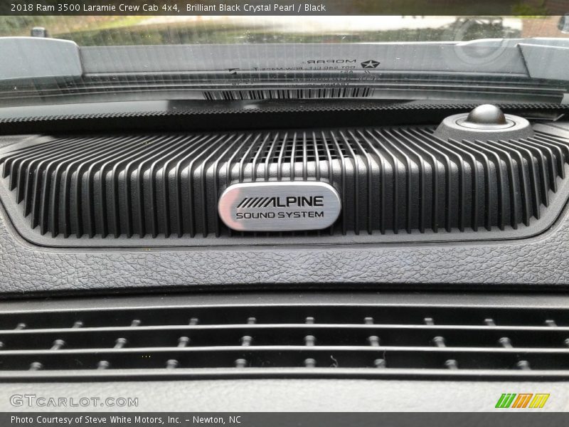 Brilliant Black Crystal Pearl / Black 2018 Ram 3500 Laramie Crew Cab 4x4