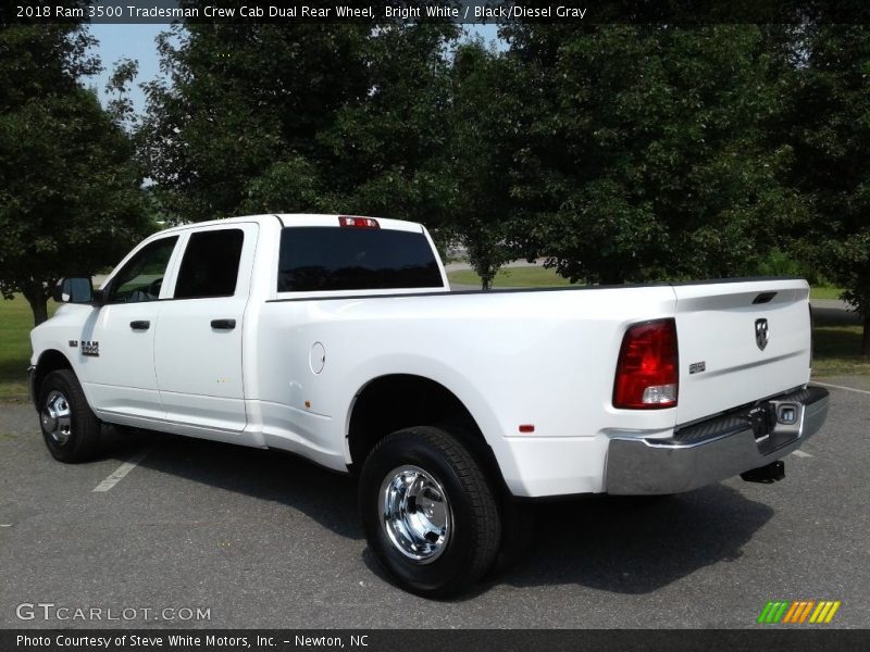 Bright White / Black/Diesel Gray 2018 Ram 3500 Tradesman Crew Cab Dual Rear Wheel