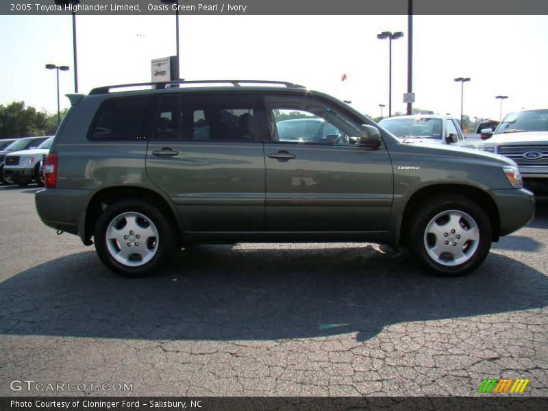 Oasis Green Pearl / Ivory 2005 Toyota Highlander Limited