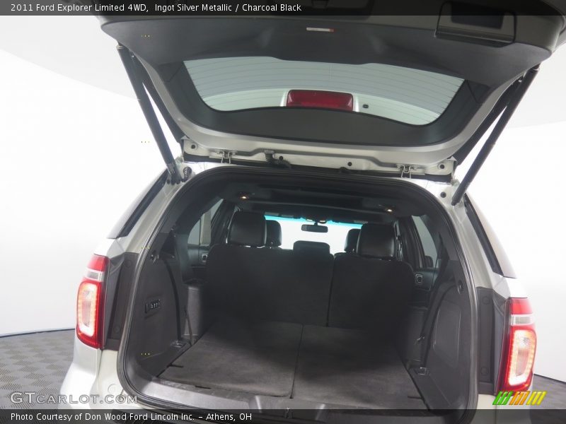 Ingot Silver Metallic / Charcoal Black 2011 Ford Explorer Limited 4WD