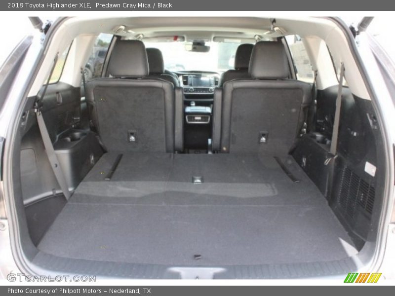 Predawn Gray Mica / Black 2018 Toyota Highlander XLE