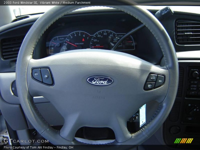 Vibrant White / Medium Parchment 2003 Ford Windstar SE