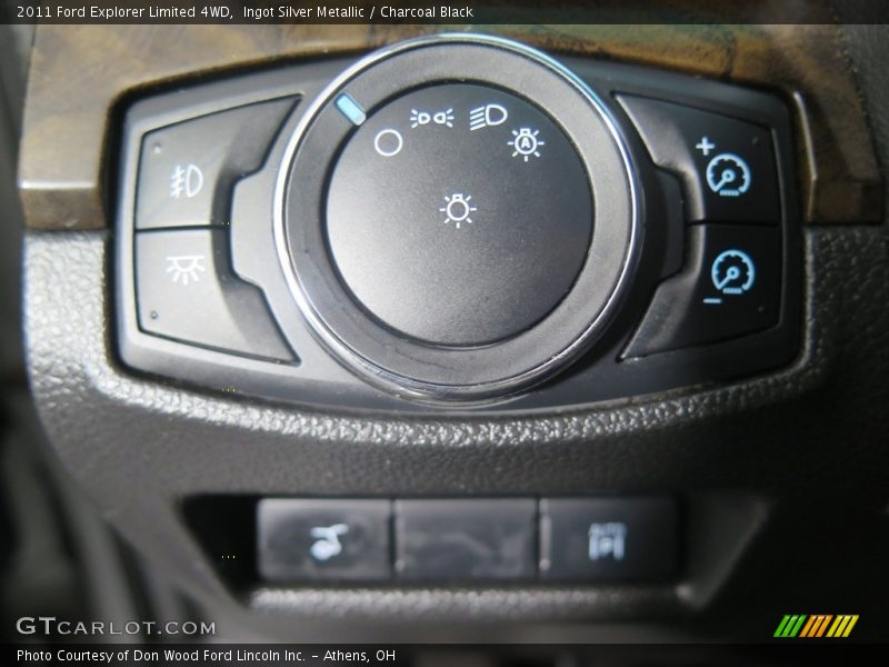 Ingot Silver Metallic / Charcoal Black 2011 Ford Explorer Limited 4WD