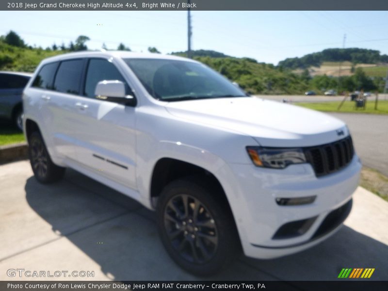 Bright White / Black 2018 Jeep Grand Cherokee High Altitude 4x4