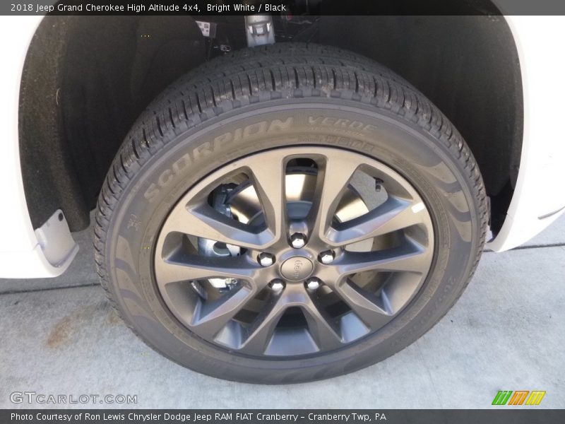 Bright White / Black 2018 Jeep Grand Cherokee High Altitude 4x4
