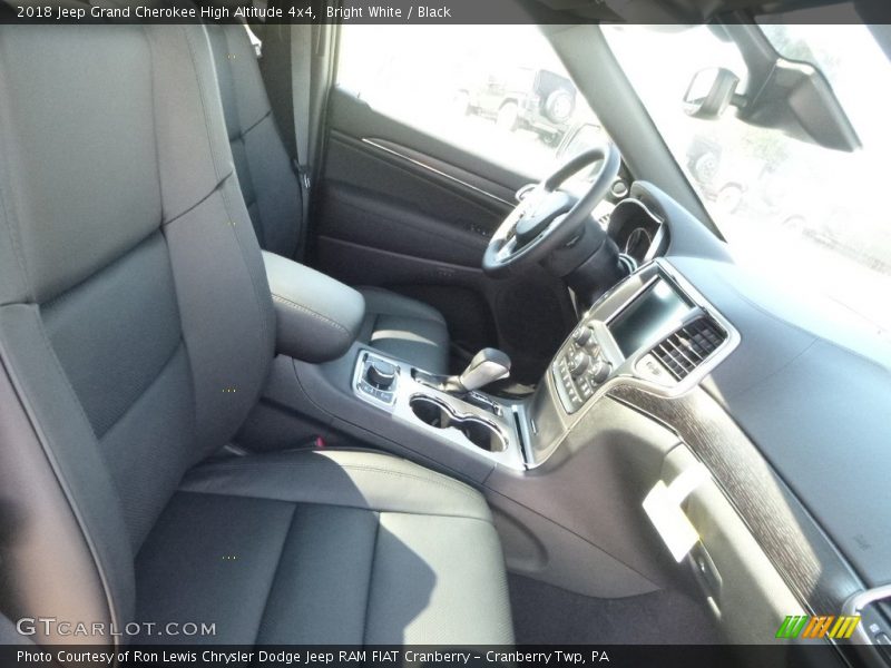 Bright White / Black 2018 Jeep Grand Cherokee High Altitude 4x4