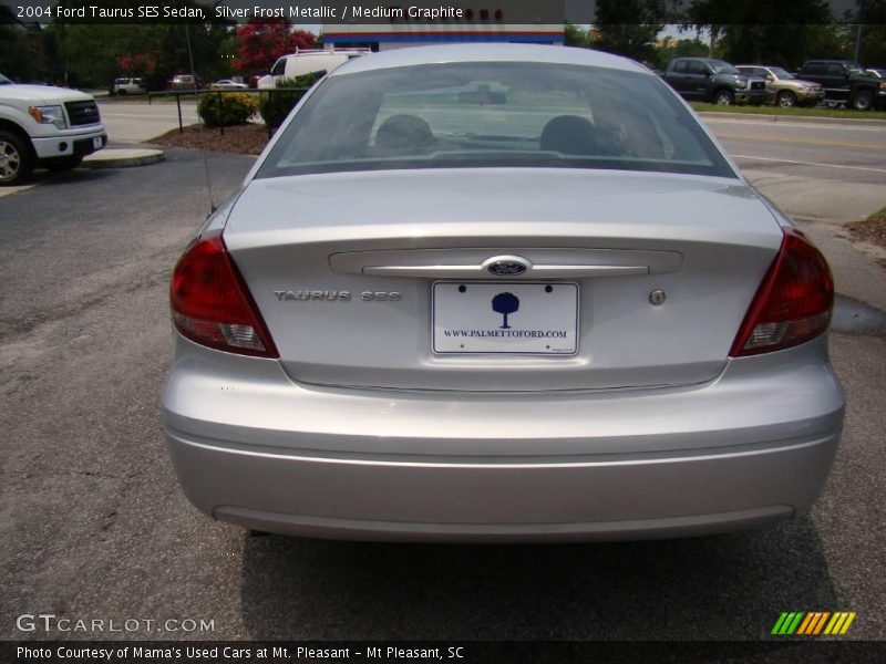 Silver Frost Metallic / Medium Graphite 2004 Ford Taurus SES Sedan