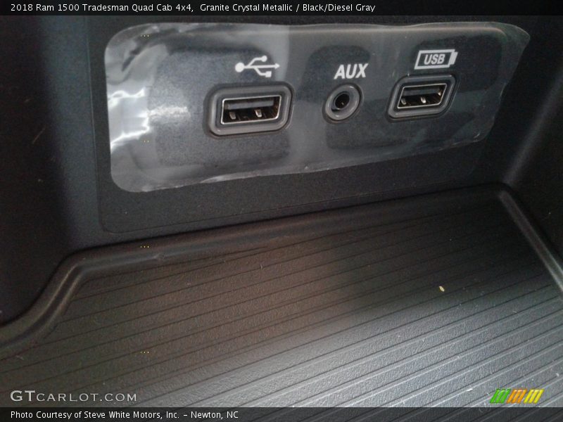 Granite Crystal Metallic / Black/Diesel Gray 2018 Ram 1500 Tradesman Quad Cab 4x4