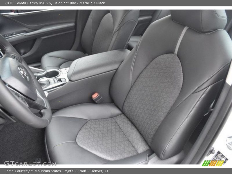 Midnight Black Metallic / Black 2018 Toyota Camry XSE V6