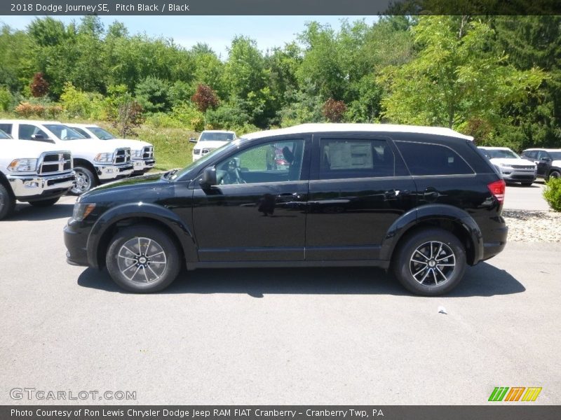 Pitch Black / Black 2018 Dodge Journey SE