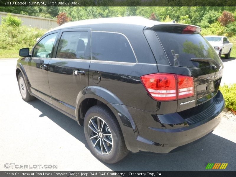 Pitch Black / Black 2018 Dodge Journey SE
