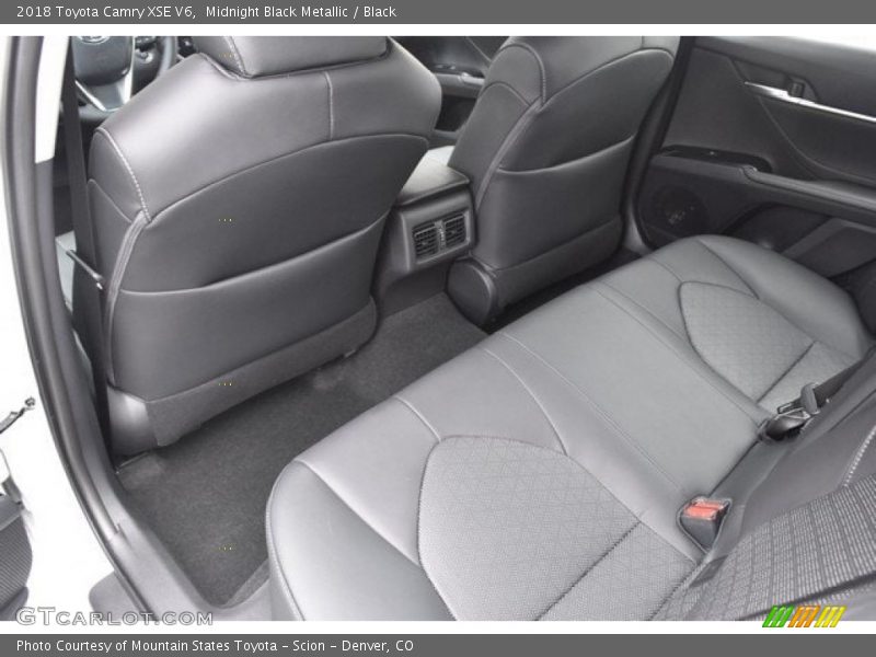 Midnight Black Metallic / Black 2018 Toyota Camry XSE V6