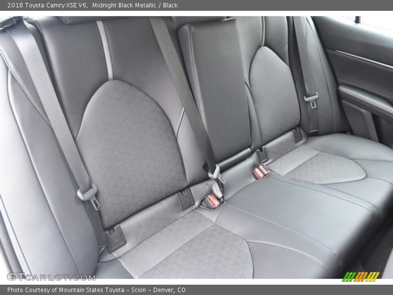 Midnight Black Metallic / Black 2018 Toyota Camry XSE V6