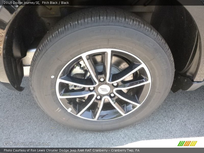 Pitch Black / Black 2018 Dodge Journey SE