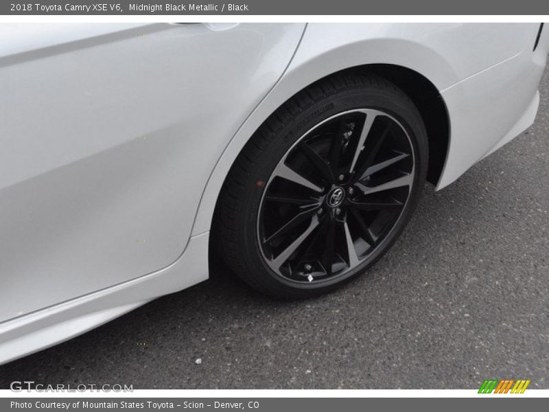 Midnight Black Metallic / Black 2018 Toyota Camry XSE V6